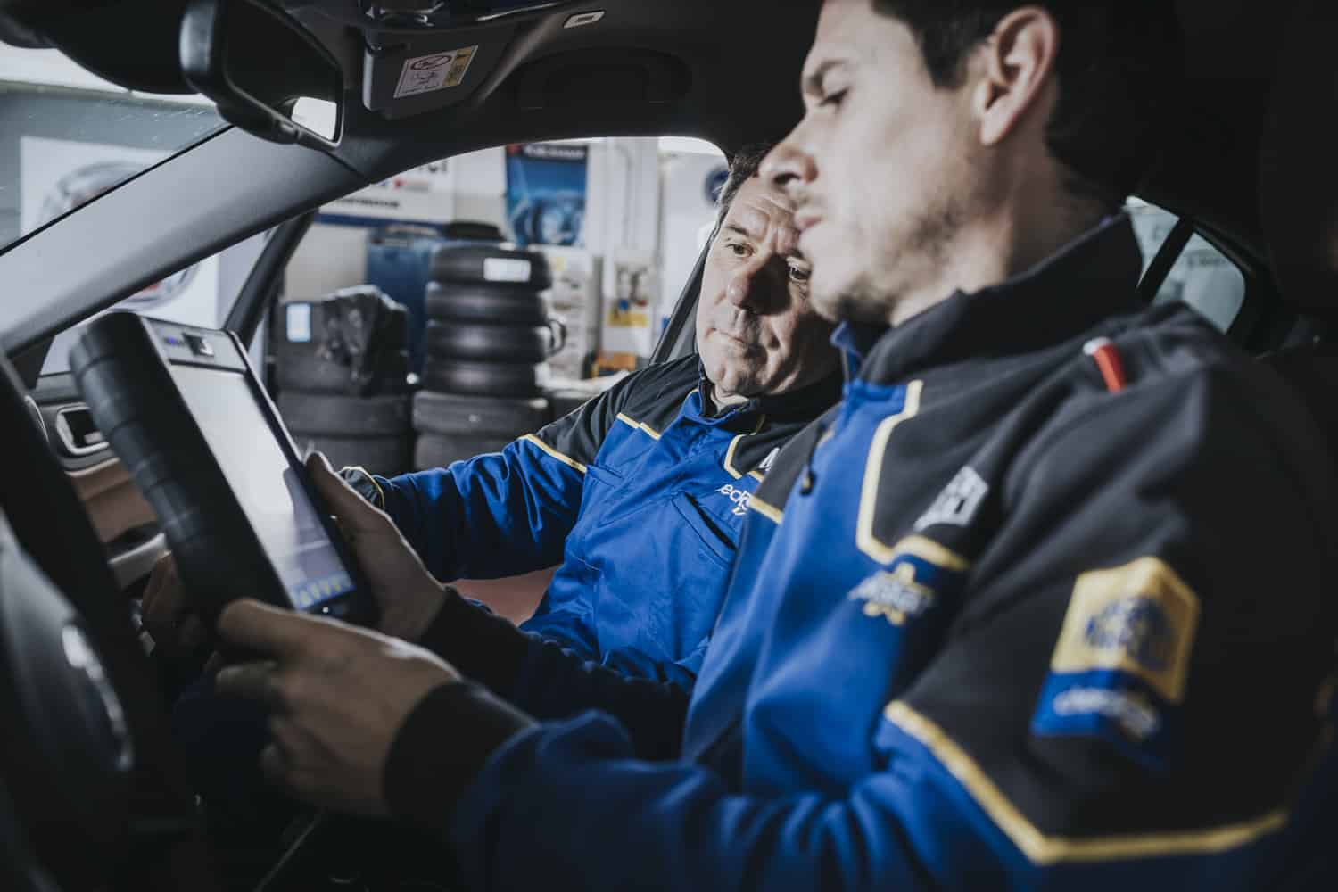 fotografo reportage officine meccaniche
